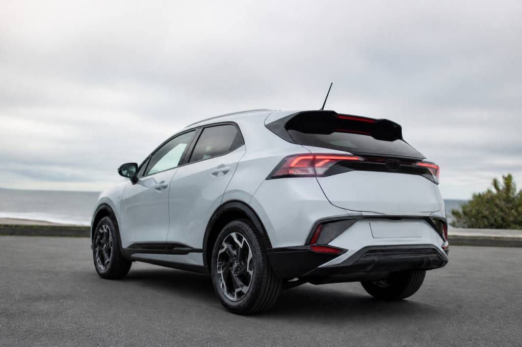 Temps de recharge Tesla : tout savoir pour recharger plus vite et optimiser votre autonomie Temps de recharge Tesla : tout savoir pour recharger plus vite et optimiser votre autonomie