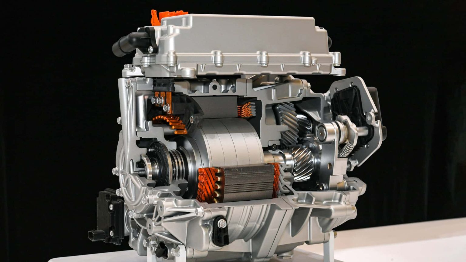 Hyundai Mobis dévoile un moteur électrique révolutionnaire : plus léger, moins cher — la pièce qui pourrait faire chuter le prix des VE