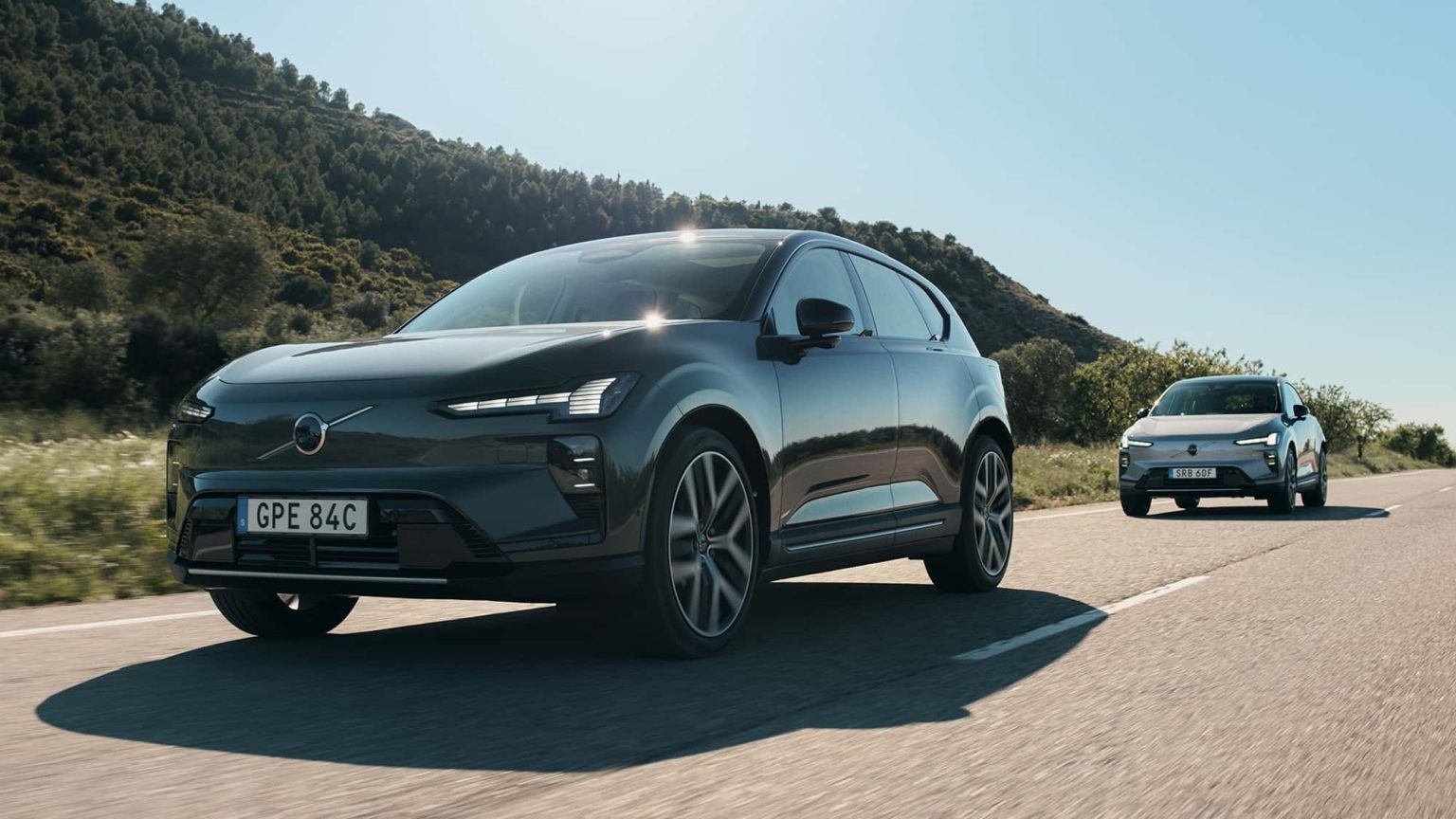 Volvo EX60 : 510 ch, recharge ultra‑rapide et intérieur sans poignées — l’ovni électrique qui bouscule le segment ?