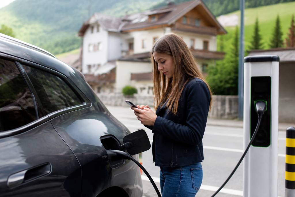 Borne électrique autour de moi : comment trouver la station de recharge la plus proche Borne électrique autour de moi : comment trouver la station de recharge la plus proche