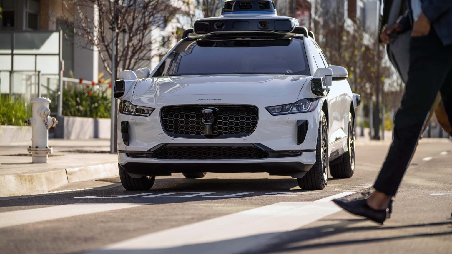 Waymo arrive en Allemagne ? Filiale à Munich, recrutements à Berlin — le robotaxi pourrait bientôt rouler près de chez vous
