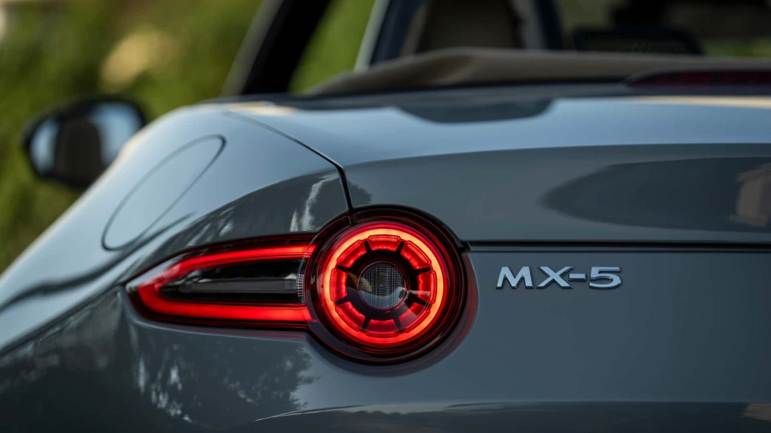 La Mazda MX‑5 va devenir électrique : révolution ou trahison du mythe ? Découvrez ce que Mazda prépare