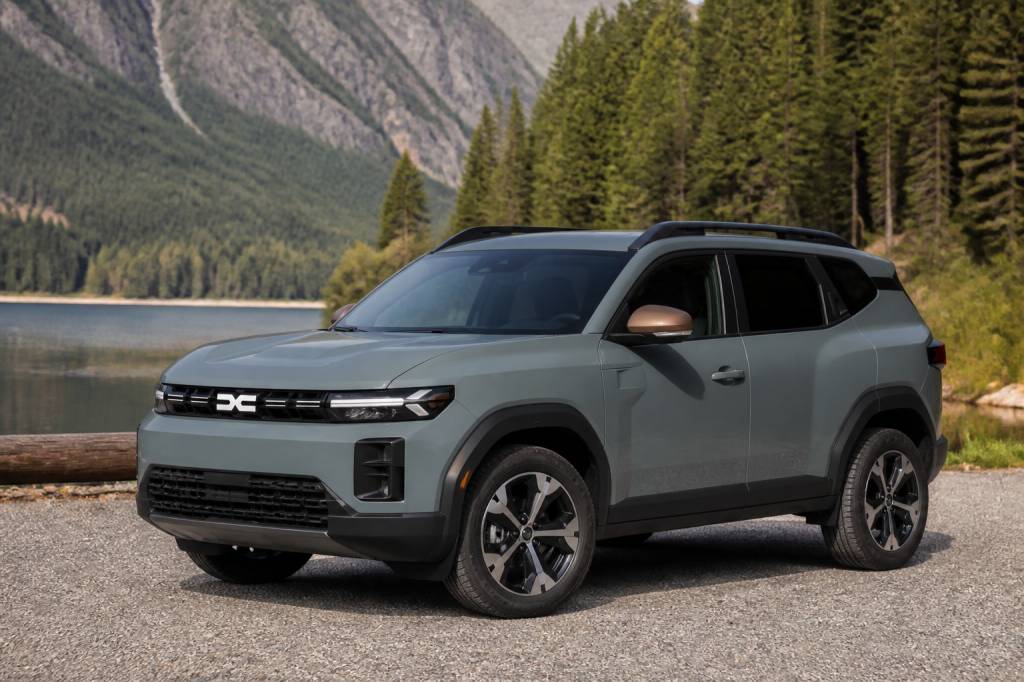Dacia Striker dévoilée : la familiale polyvalente sous 25 000 € qui veut ringardiser les SUV — faut‑il craquer ? Dacia Striker dévoilée : la familiale polyvalente sous 25 000 € qui veut ringardiser les SUV — faut‑il craquer ?