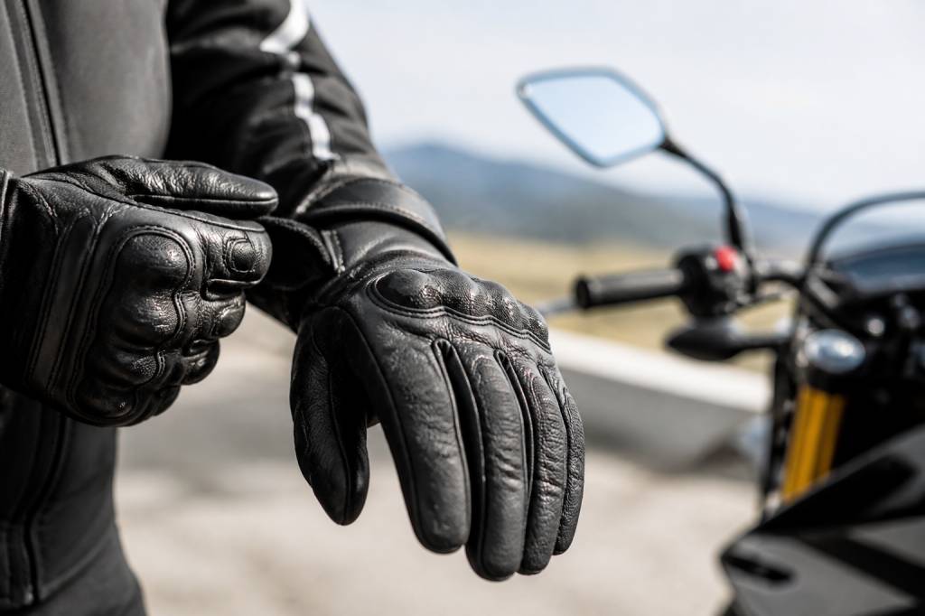 Homologation gant moto : normes et critères à vérifier avant l’achat Homologation gant moto : normes et critères à vérifier avant l’achat