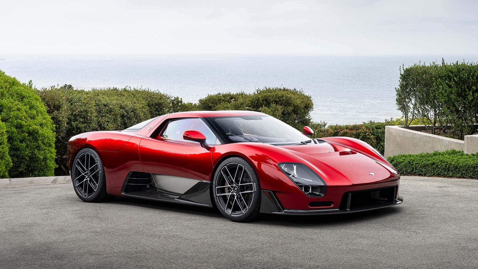 McLaren choque Monterey : le concept McL 6GT ramène la boîte manuelle — l’ultime supercar analogique ?