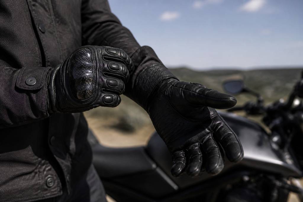 Homologation gants moto : normes, catégories et conseils pour bien choisir Homologation gants moto : normes, catégories et conseils pour bien choisir