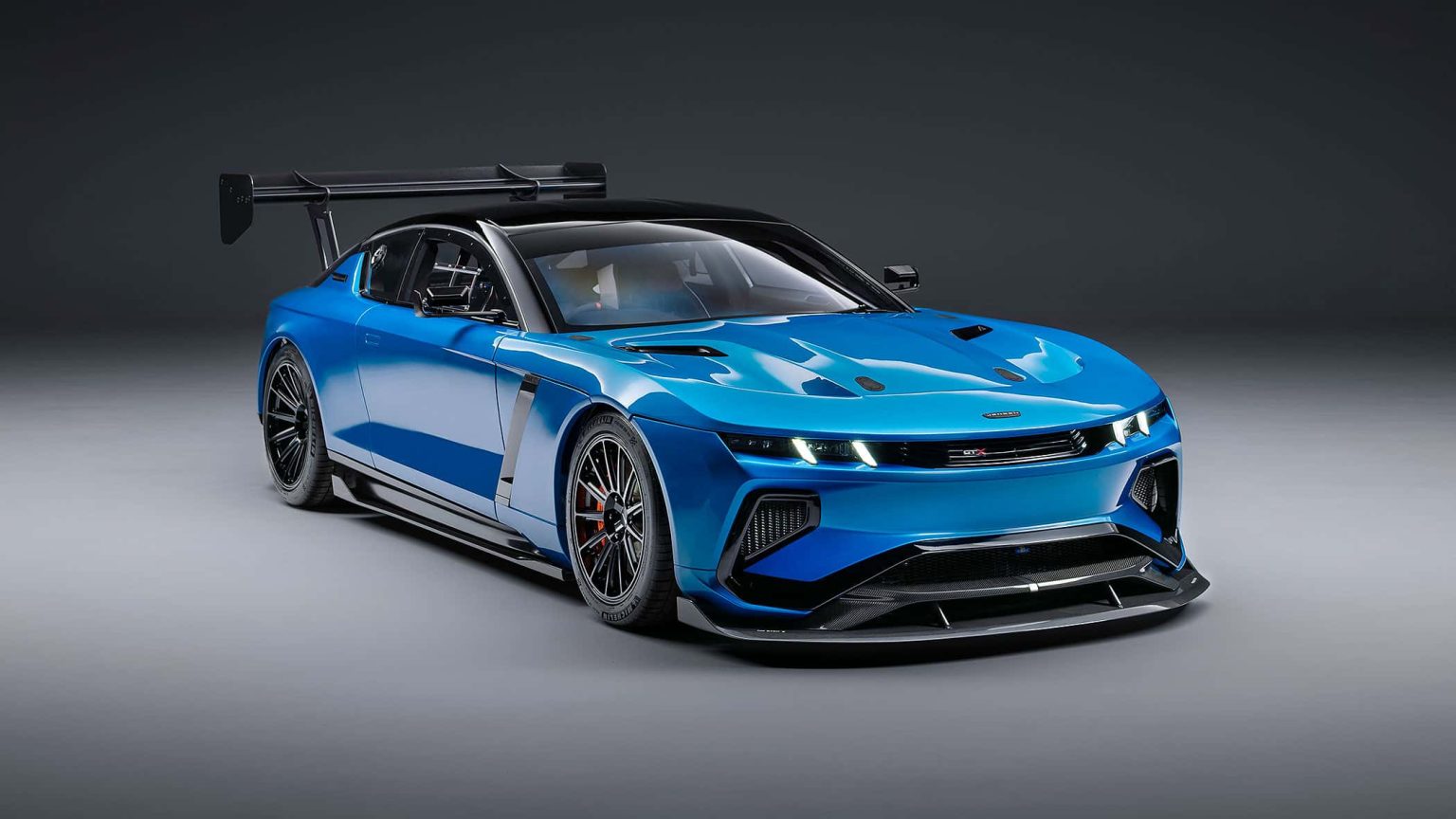 Le Jensen Interceptor GTX dévoilé : le monstre à 1 200 ch et 350 kg d’appui qui va terroriser les circuits (prix estimé : 1 M€)