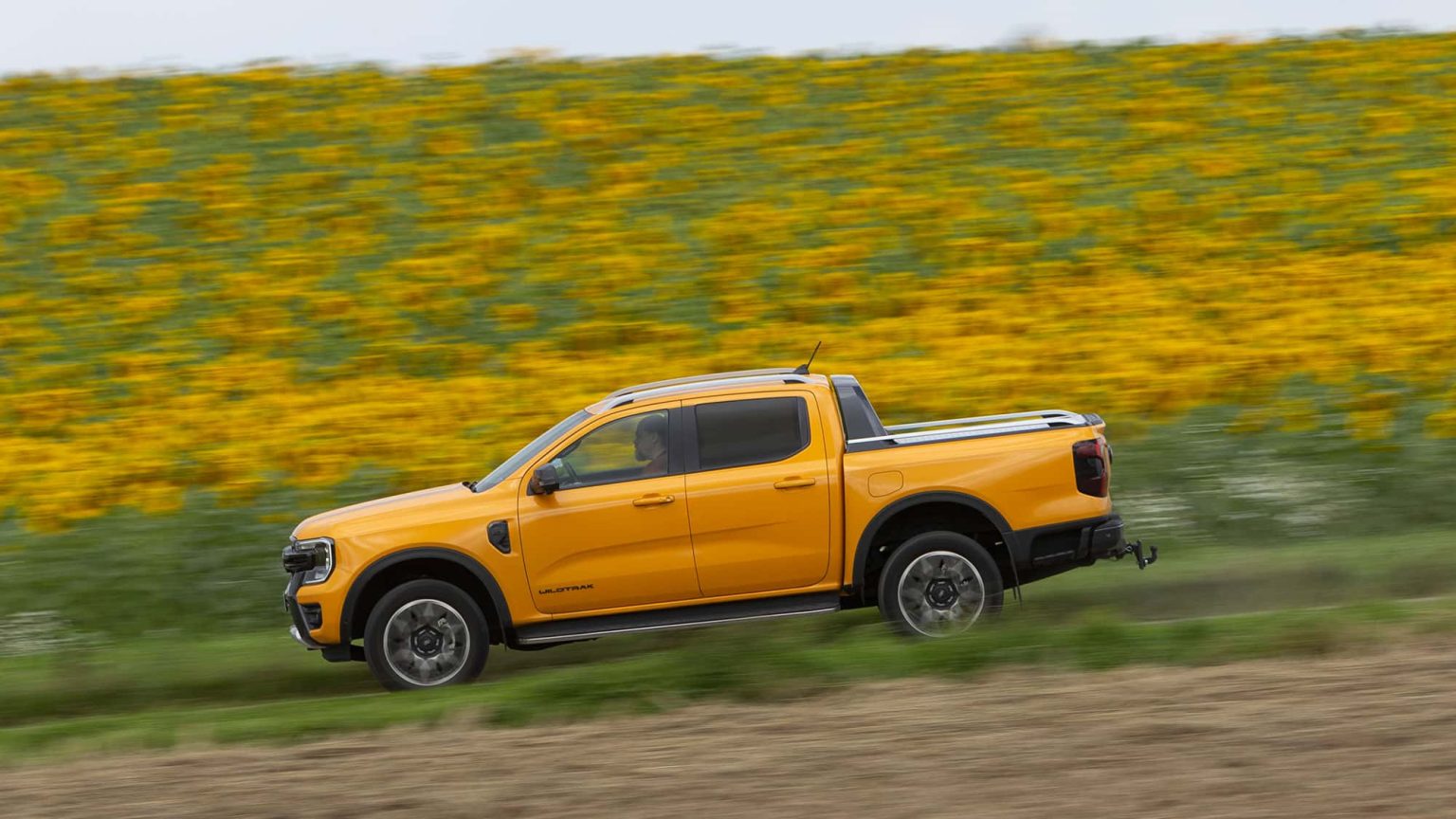 Ford Ranger 2027 : fin du petit V6, place au puissant 3.0 biturbo aux USA — pourquoi l’Europe restera fidèle au diesel et au PHEV