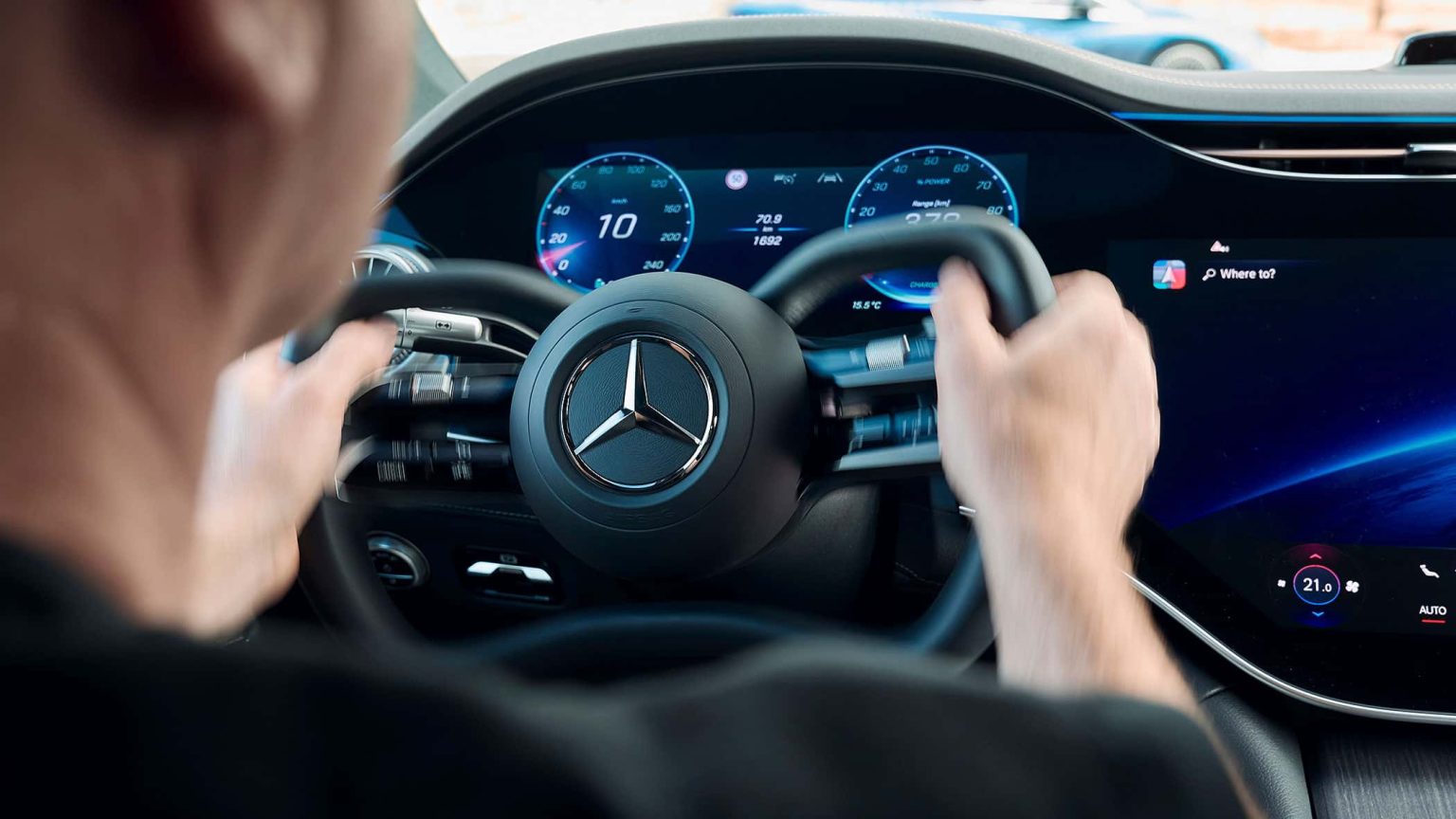 Mercedes EQS : faut‑il dépenser 2 975 € pour la direction sans câble (steer‑by‑wire) — verdict et surprises tests incluses