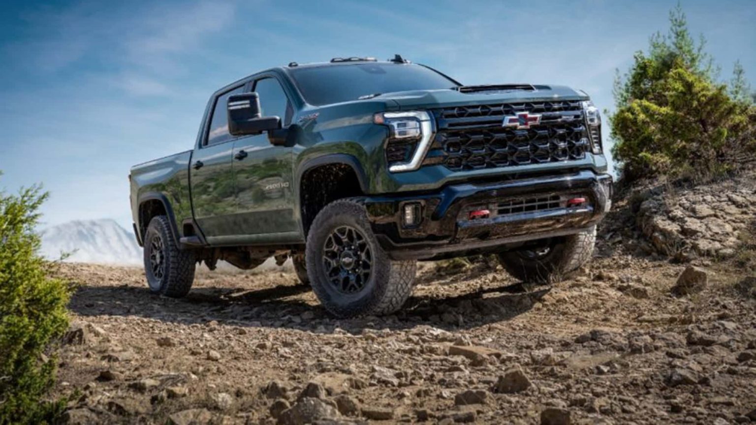 GM frappe fort : nouveau Duramax V8 8,3 L — 563 ch et 1 668 Nm pour moins cher que chez Ford et Ram, découvrez pourquoi c’est un coup de maître
